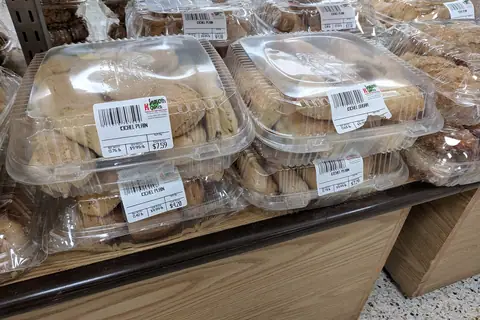 Manuels Bakery photo 1